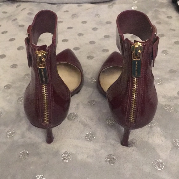 MICHAEL Michael Kors Guiliana Mid Ankle Heel - Picture 4 of 6